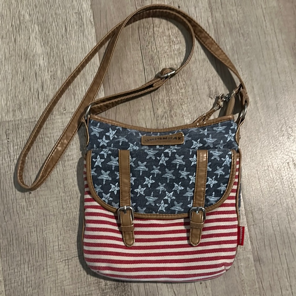 UNIONBAY Blue and Red Crossbody Bag with Patriotic Design